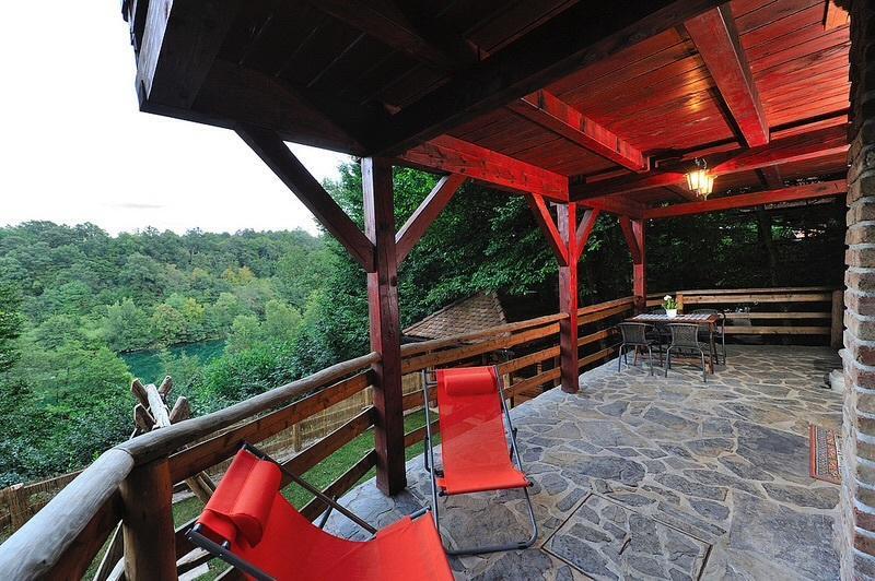 Apartment Drvena Kuca Mreznica Gornji Zvecaj ห้อง รูปภาพ