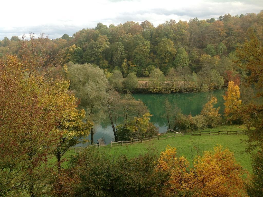 Apartment Drvena Kuca Mreznica Gornji Zvecaj ห้อง รูปภาพ